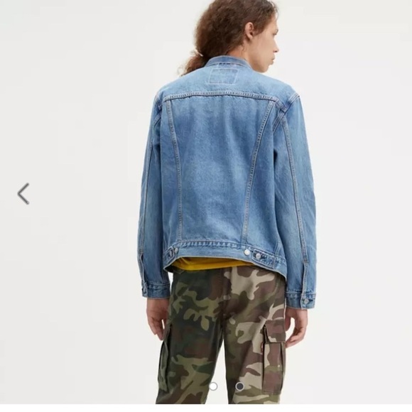 Levi’s Printed Sleeve Trucker denim Jacket Light Wash men L button down y2k - Picture 12 of 12